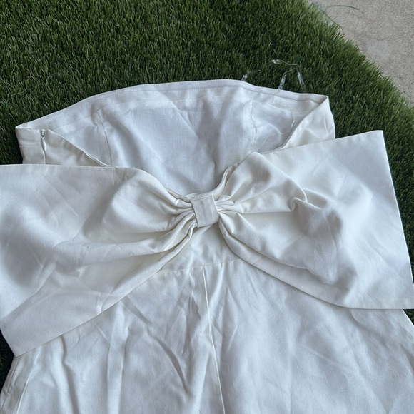 Altar'd State Ivory Strapless Dress Bow in back Women’s Size Large - Picture 7 of 11